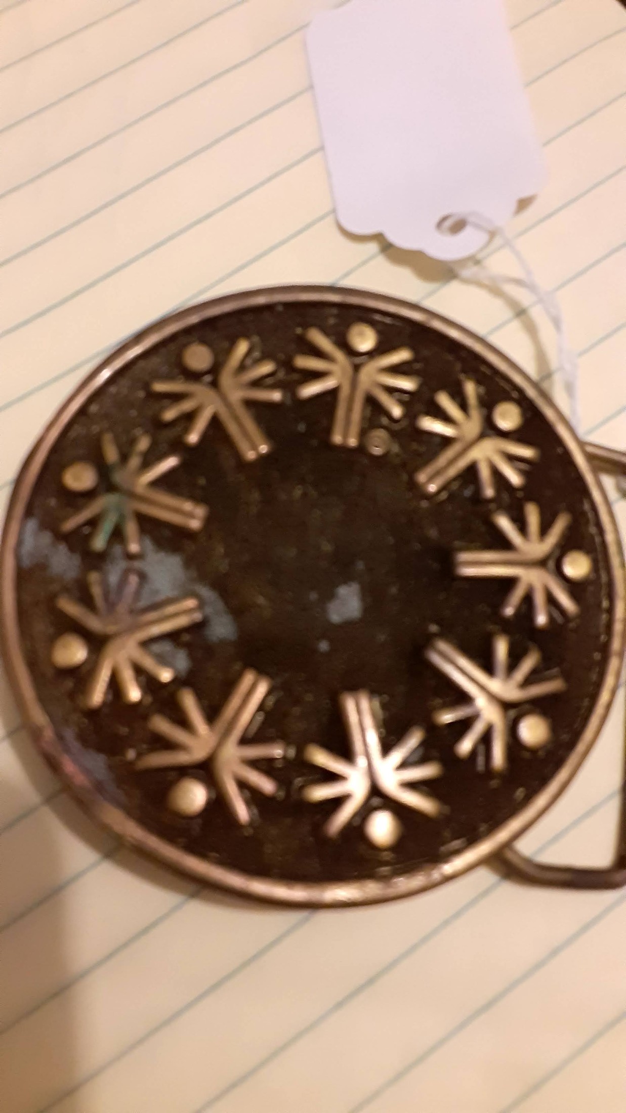 Vintage Round Metal Belt Buckle with Snowflake/Starburst Pattern