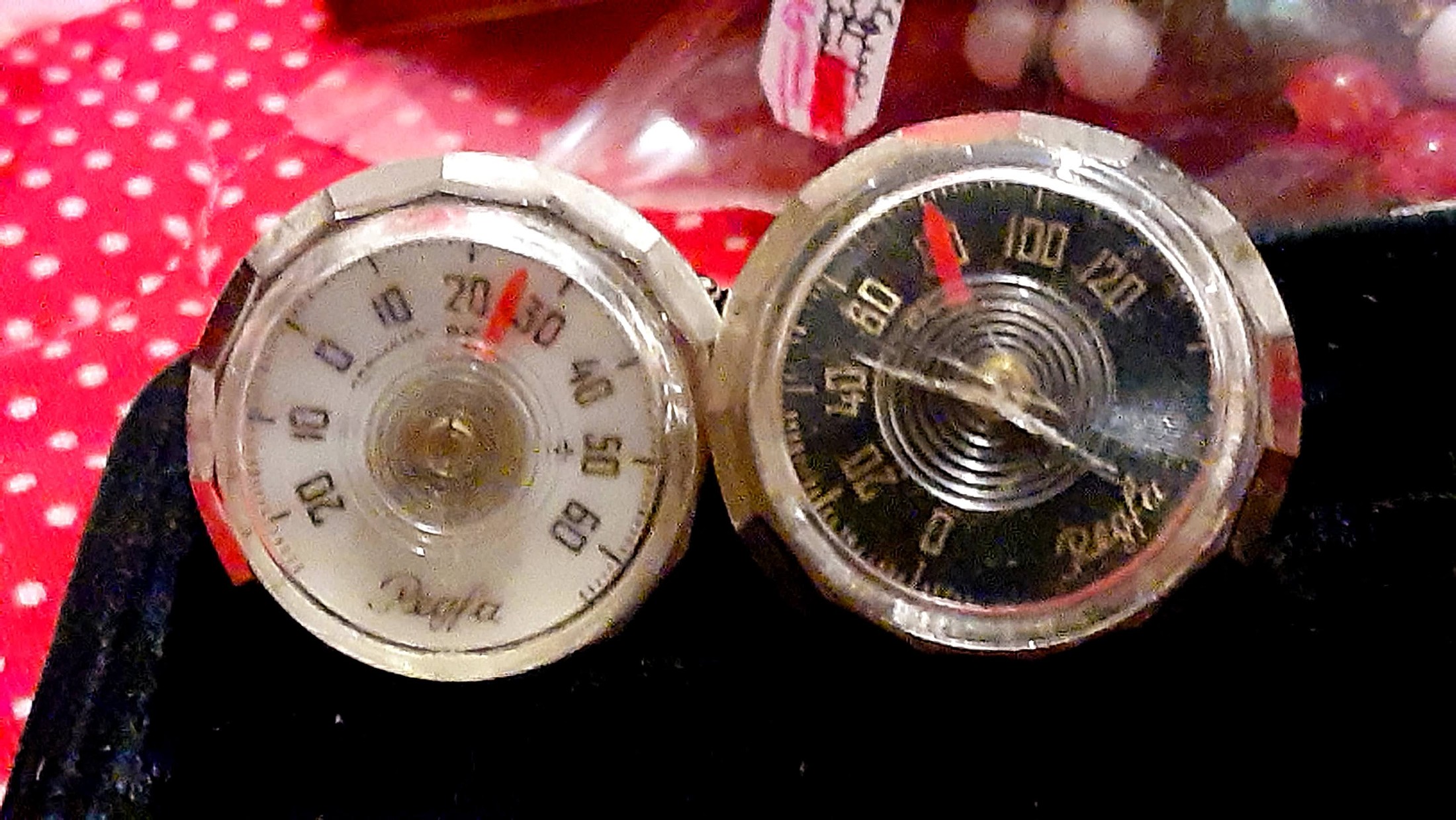 Prefa Miniature Speedometer Novelty Rings or Cufflinks (Pair)