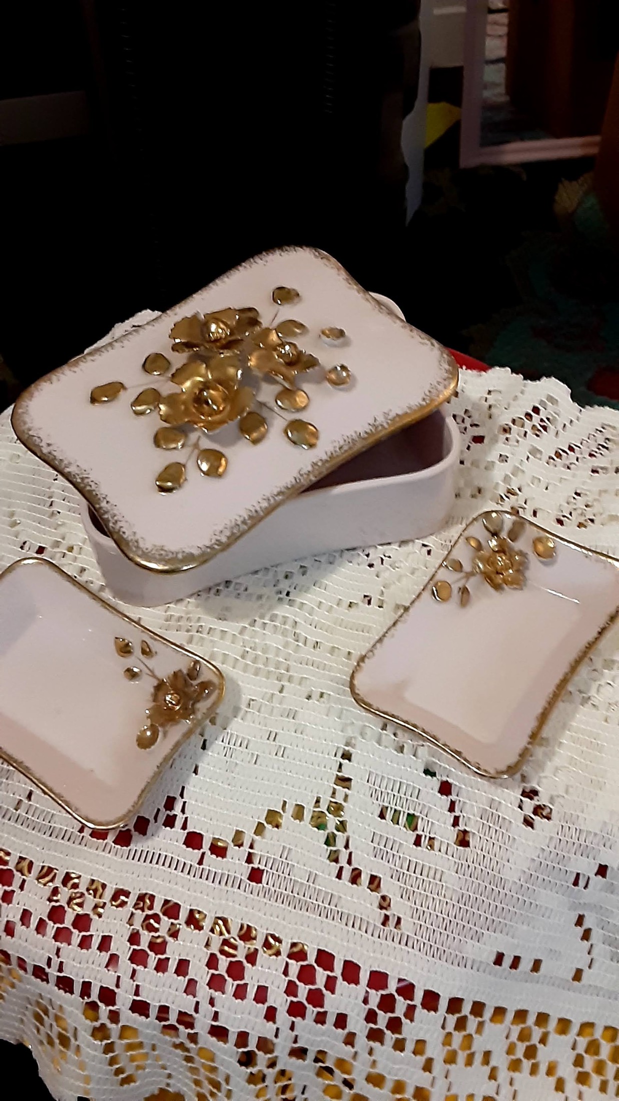 White Porcelain Dresser Set with Applied Gold Rose Decoration — Trinket Box and Two Trays
