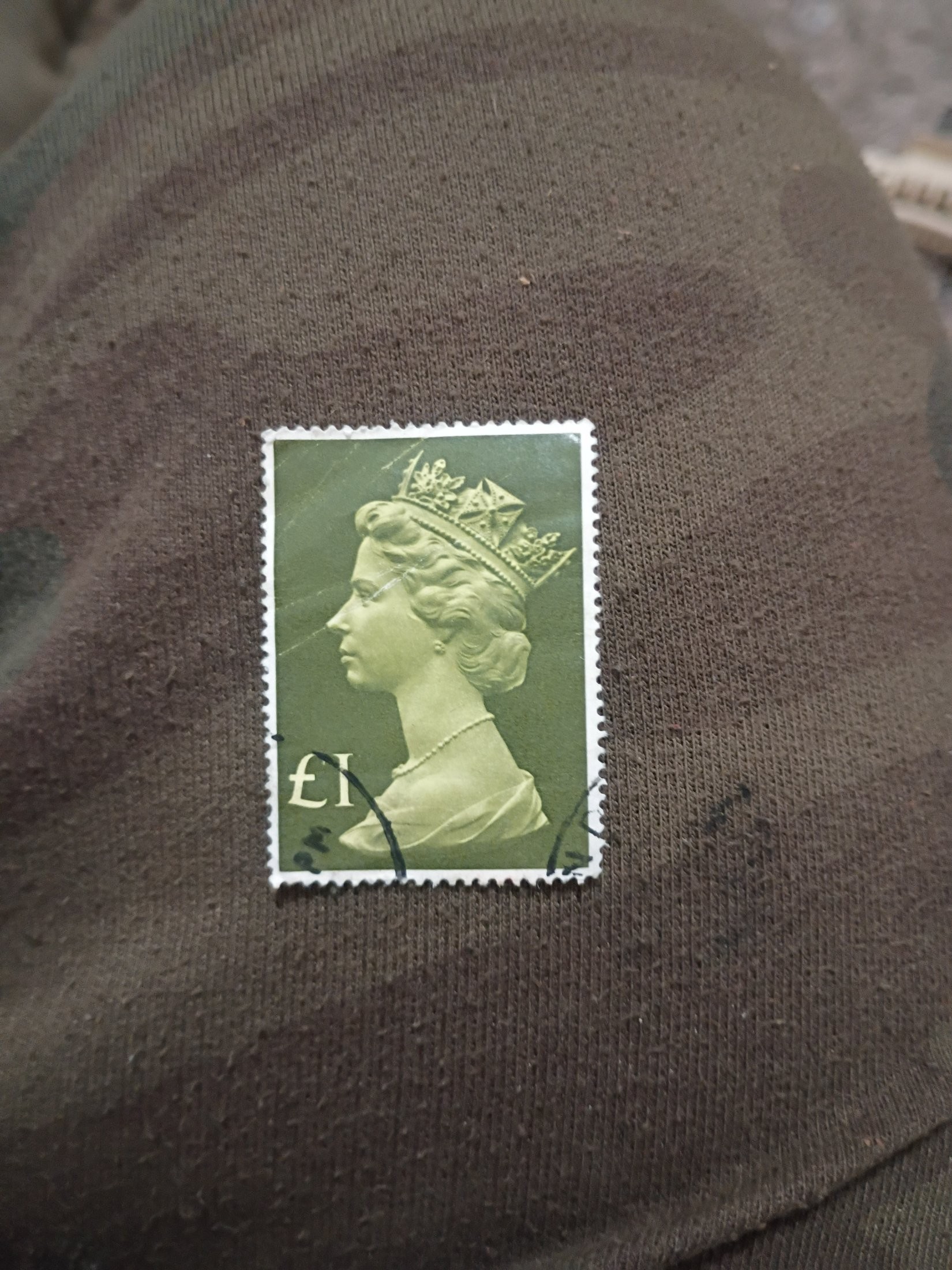 1984 Great Britain £1 Machin definitive series stamp